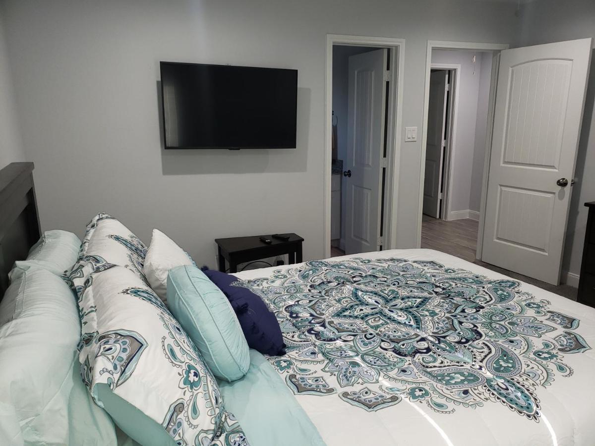 Home Away From Home Unit B Houston Exterior photo