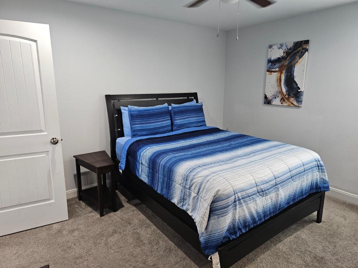 Home Away From Home Unit B Houston Exterior photo
